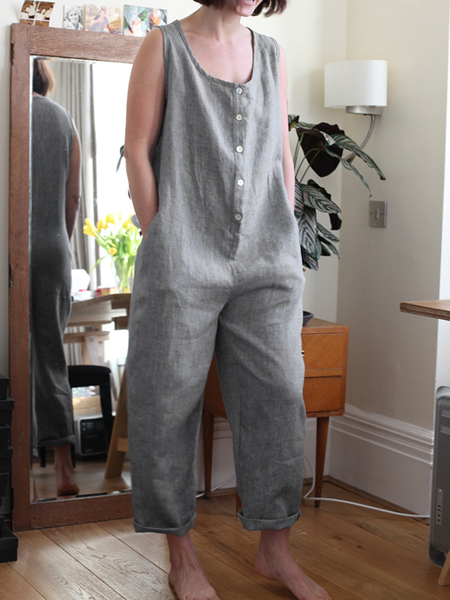 Loose Sleeveless Round Neck Button Jumpsuit