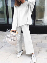 Load image into Gallery viewer, V-neck Loose-knit Two-piece