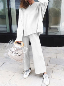 V-neck Loose-knit Two-piece
