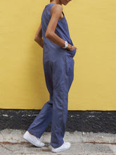 Load image into Gallery viewer, Women Sleeveless Denim Jumpsuit Loose Casual Jumpsuit  with Pockets