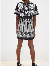 Load image into Gallery viewer, Round Neck Short Sleeve Casual Printing Straight Tube Mini Dress