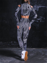 Load image into Gallery viewer, Sci-Fi Irregular Line Printed Tight Hip Yoga Pants
