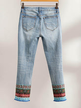 Load image into Gallery viewer, Printed Denim Trousers