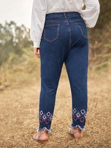 Plus Size Tribal Embroidery Raw Hem Jeans Without Belted Pants