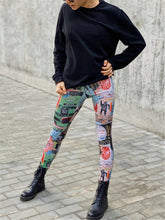Load image into Gallery viewer, Graffiti Printed Tight Hips Yoga Pants
