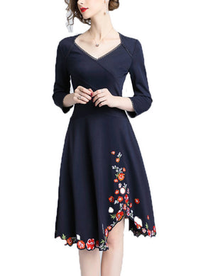 Three-dimensional Tailored Slim Slim Elastic Heavy Embroidery Dress