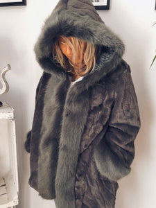 Solid Color Autumn And Winter Plush Coat