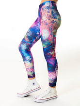 Load image into Gallery viewer, Camouflage Sports Yoga Pants