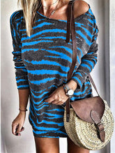 Load image into Gallery viewer, Round Neck Striped Print Long Sleeve Large Size Dress