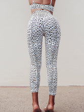 Load image into Gallery viewer, Women Work out Leopard Sports Fitness Yoga Suits  