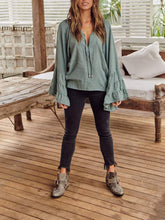 Load image into Gallery viewer, Stylish V Neck Butterfly Sleeves Blouse