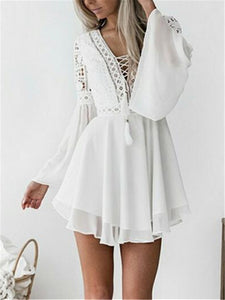 Sexy Mini Dress With Lace V Neck Flared Sleeves