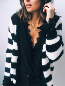 V-Neck Solid Color Long Sleeve T-Shirt