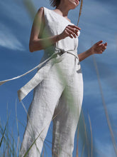 Load image into Gallery viewer, Casual Round Neck Sleeveless Solid Color Jumpsuits