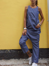 Load image into Gallery viewer, Women Sleeveless Denim Jumpsuit Loose Casual Jumpsuit  with Pockets