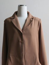Load image into Gallery viewer, Solid Color Loose Shirt Set