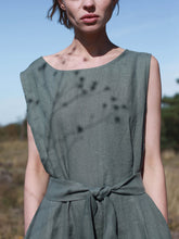 Load image into Gallery viewer, Casual Round Neck Sleeveless Solid Color Jumpsuits