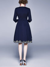 Load image into Gallery viewer, Vintage Waist Embroidered Long A-line Skirt