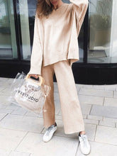 Load image into Gallery viewer, V-neck Loose-knit Two-piece