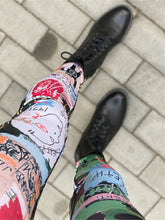 Load image into Gallery viewer, Graffiti Printed Tight Hips Yoga Pants