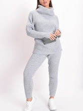 Load image into Gallery viewer, Short Batwing Casual Comfort Suit