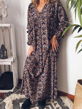 Load image into Gallery viewer, Bohemian Retro Casual Loose Floral Long Dress