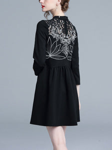 Loose Large Size Embroidered Lace Stitching Stand-Up Dress