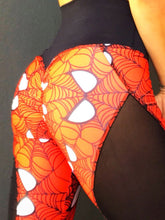 Load image into Gallery viewer, Spider Printed Peach Hip Fitness Yoga Pants