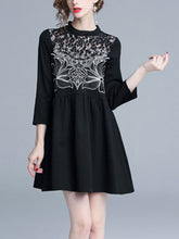 Load image into Gallery viewer, Loose Large Size Embroidered Lace Stitching Stand-Up Dress