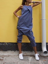 Load image into Gallery viewer, Women Sleeveless Denim Jumpsuit Loose Casual Jumpsuit  with Pockets