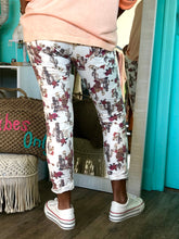 Load image into Gallery viewer, Printed Casual Trousers