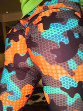 Load image into Gallery viewer, Sexy Camouflage Hip Fitness Yoga Pants