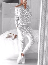 Load image into Gallery viewer, Dot Print Casual Warm Suit