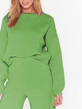 Load image into Gallery viewer, Knitted Round Neck Loose Two-piece Suit